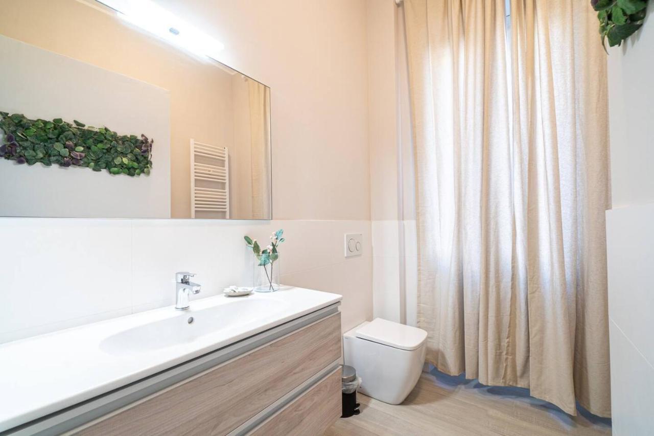 Easylife - Accogliente Residenza A Due Passi Dal Duomo Διαμέρισμα Μιλάνο Εξωτερικό φωτογραφία